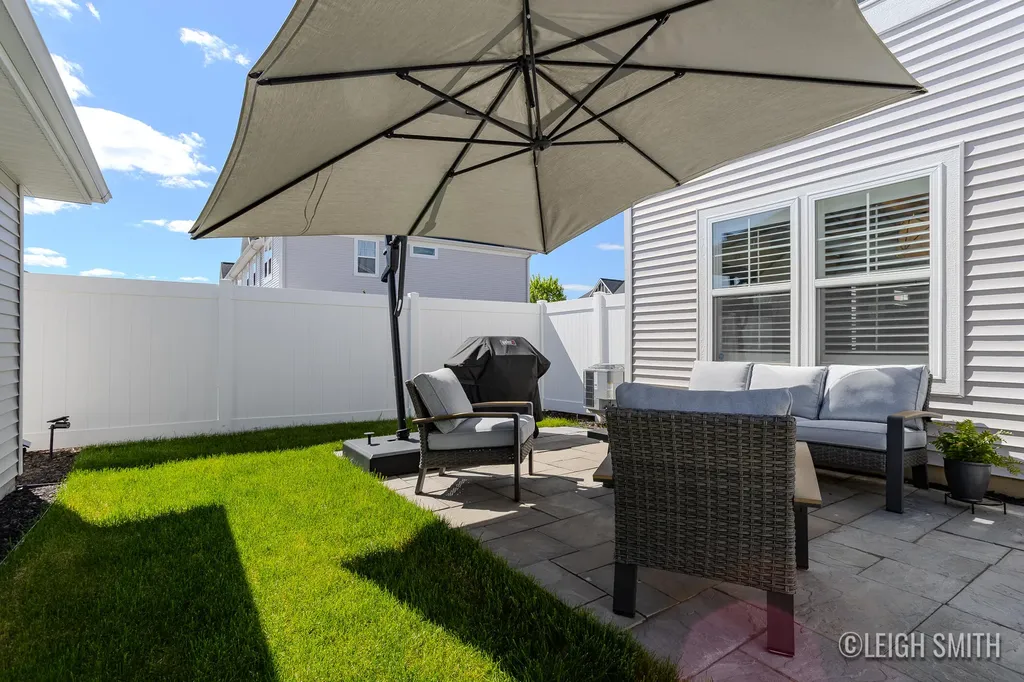 6736 Promenade Street NE Cannon Township MI 49341
