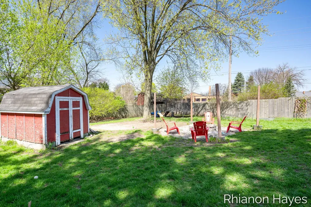 2251 Meurs Court SW Wyoming City MI 49519