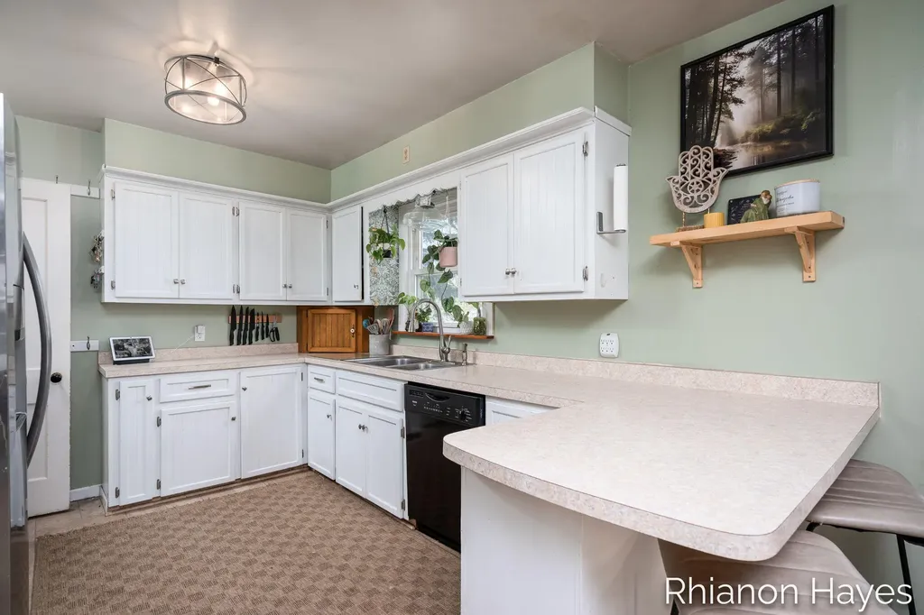 2251 Meurs Court SW Wyoming City MI 49519