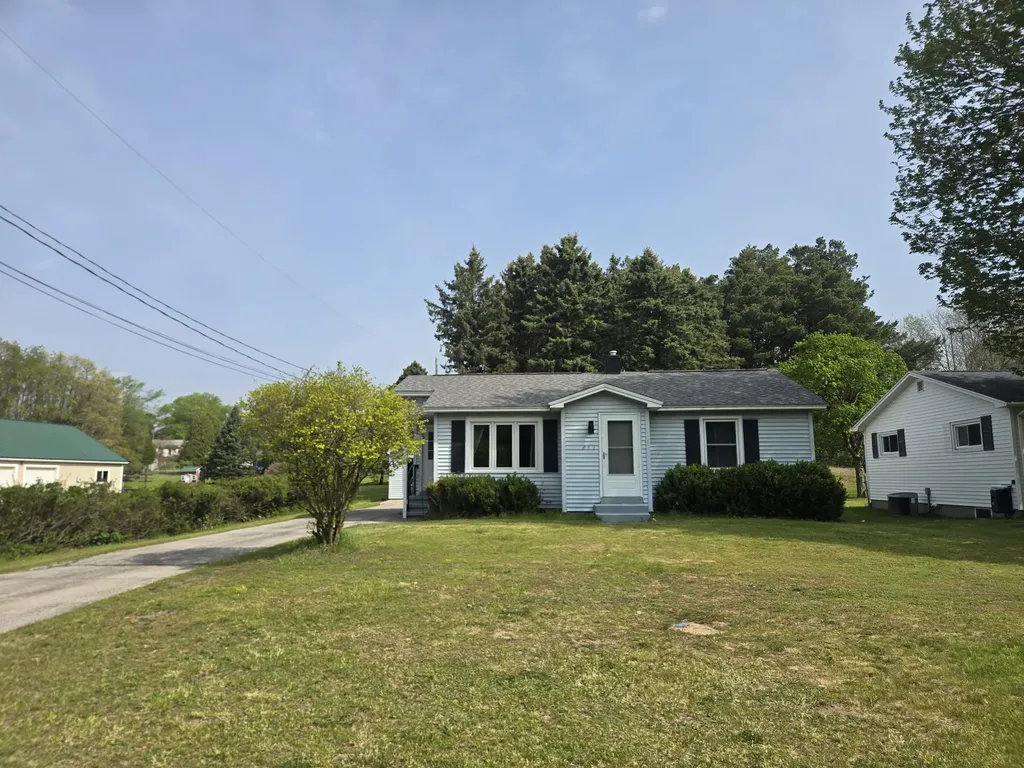 817 E Melendy Street Ludington City MI 49431
