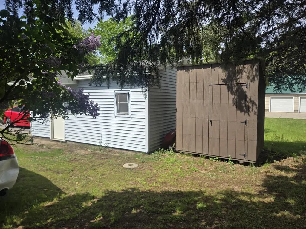 817 E Melendy Street Ludington City MI 49431