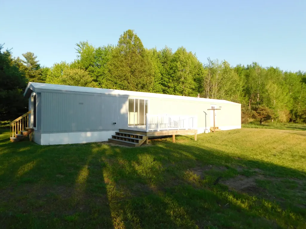 10485 Bagley Avenue Ashland Township MI 49327