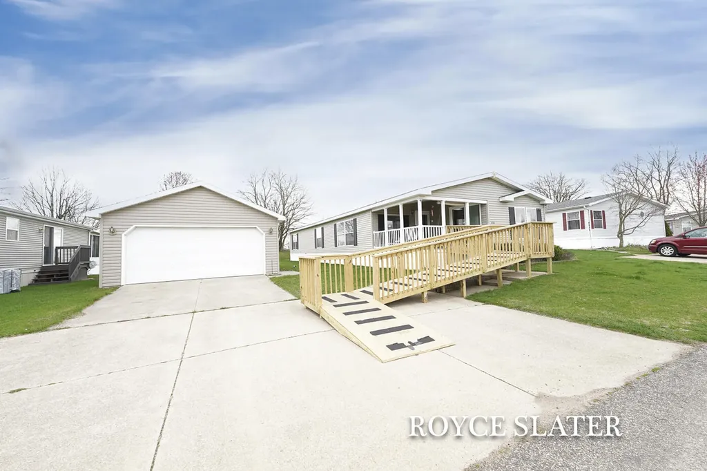 4001 E Wembley Lane Oshtemo Charter Township MI 49009