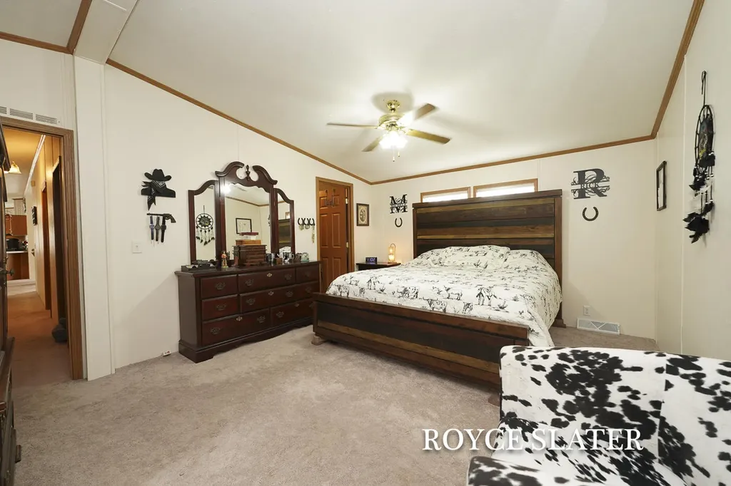 4001 E Wembley Lane Oshtemo Charter Township MI 49009