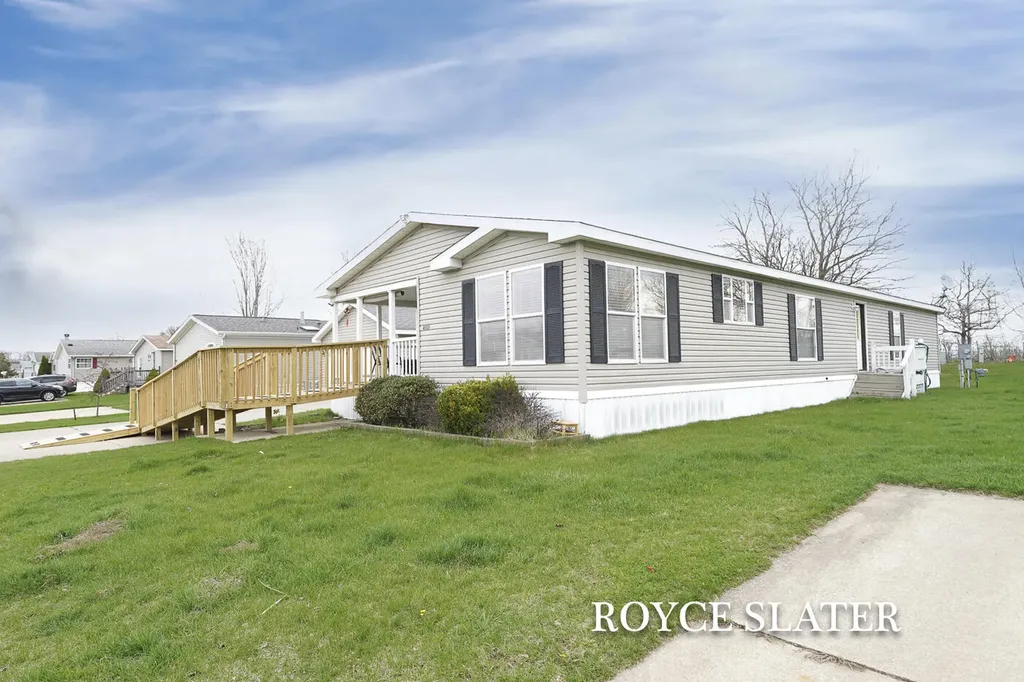 4001 E Wembley Lane Oshtemo Charter Township MI 49009