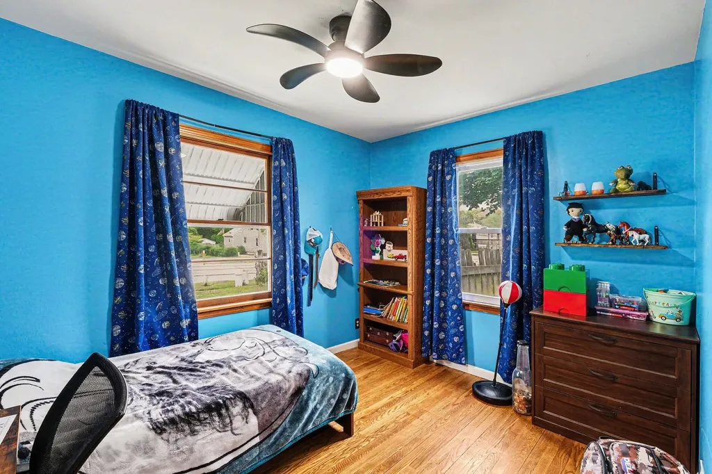 3438 Byron Center Avenue SW Wyoming City MI 49519