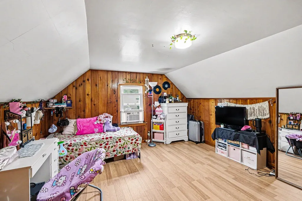 3438 Byron Center Avenue SW Wyoming City MI 49519