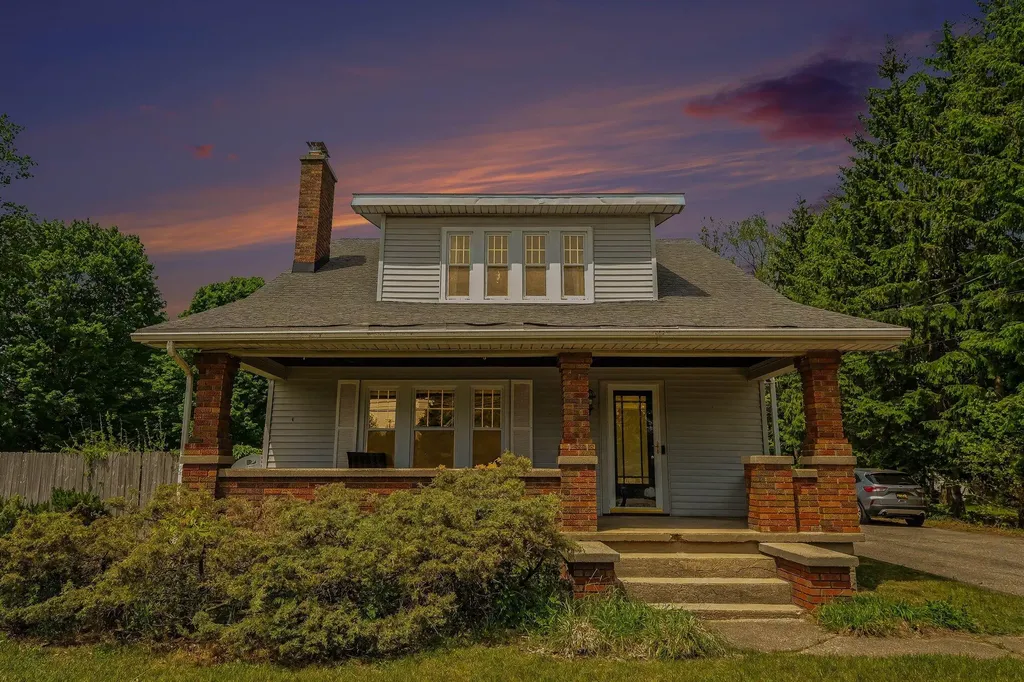 691 68th Street SE Gaines Charter Township MI 49548