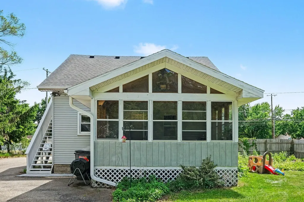 691 68th Street SE Gaines Charter Township MI 49548