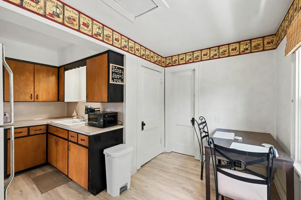 691 Multi 68th Street SE Gaines Charter Township MI 49548