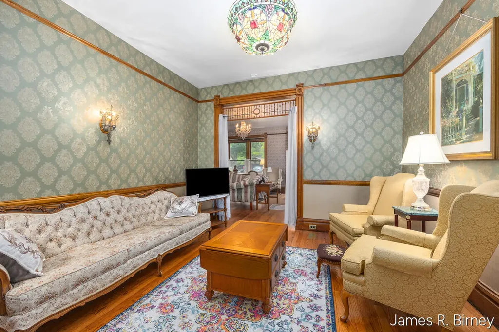 529 Avery Street Lowell City MI 49331