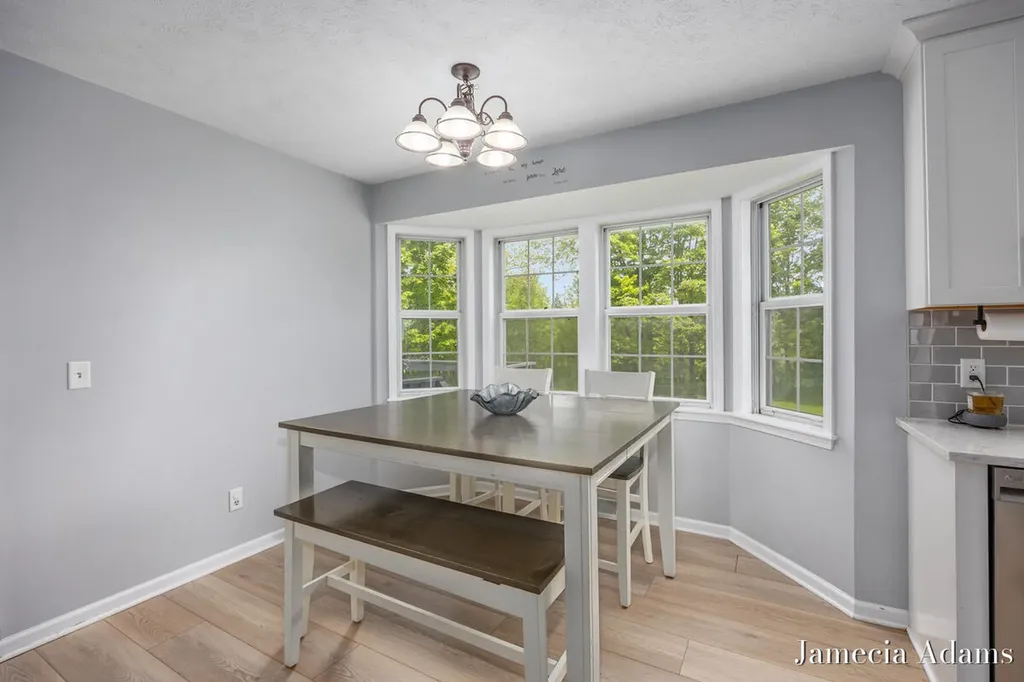 5204 Discovery Drive SE Kentwood City MI 49508