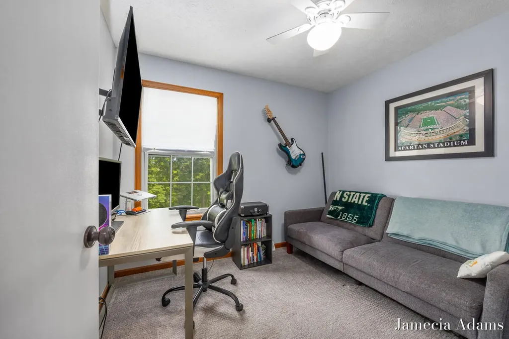 5204 Discovery Drive SE Kentwood City MI 49508