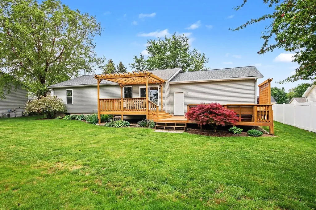 9481 Northwind Drive Zeeland Charter Township MI 49464