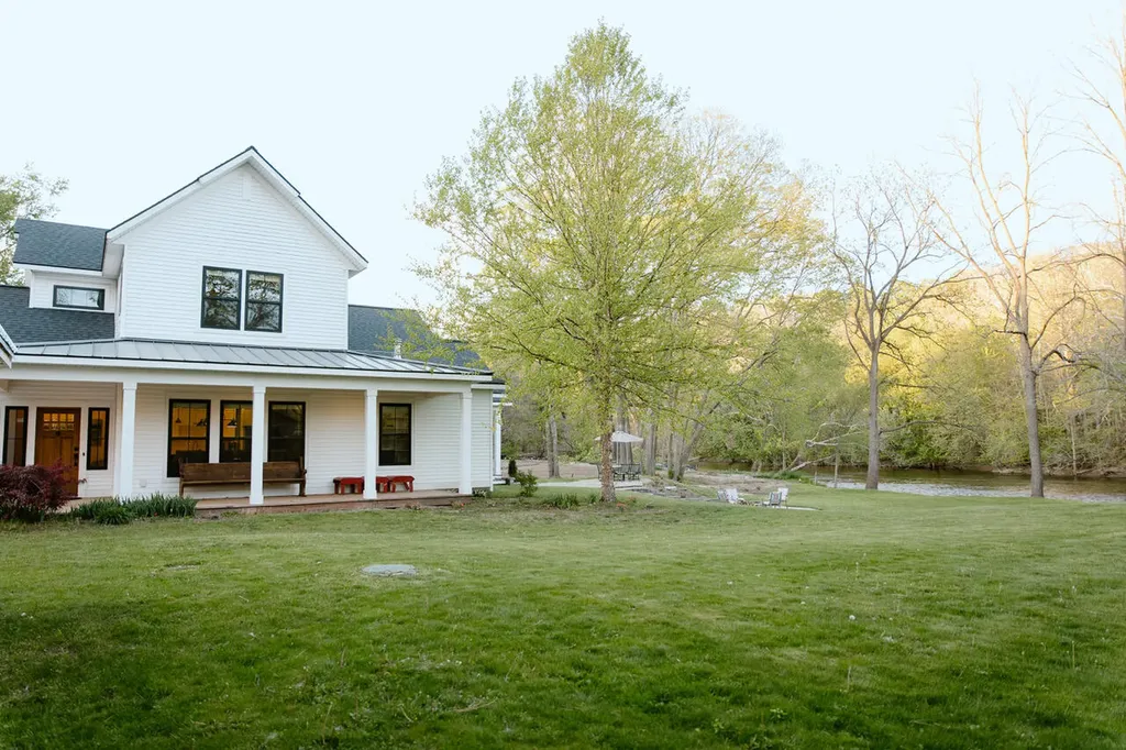 6800 Thornapple River Drive SE Caledonia Township MI 49302