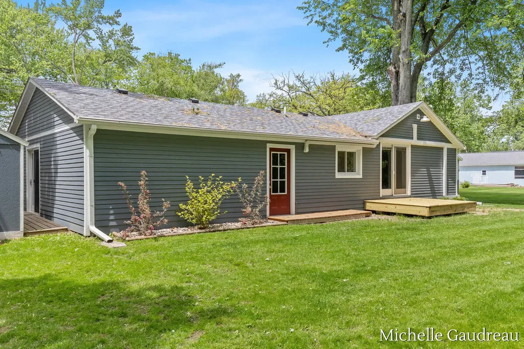 621 Eagle Point Road Woodland Township MI 48849