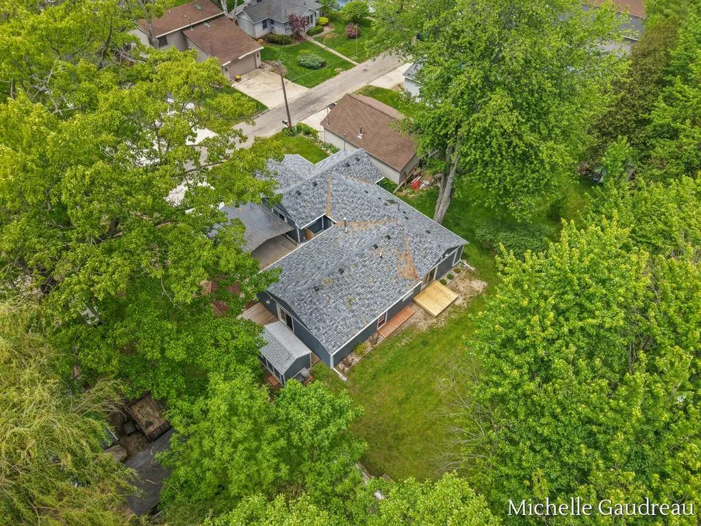 621 Eagle Point Road Woodland Township MI 48849