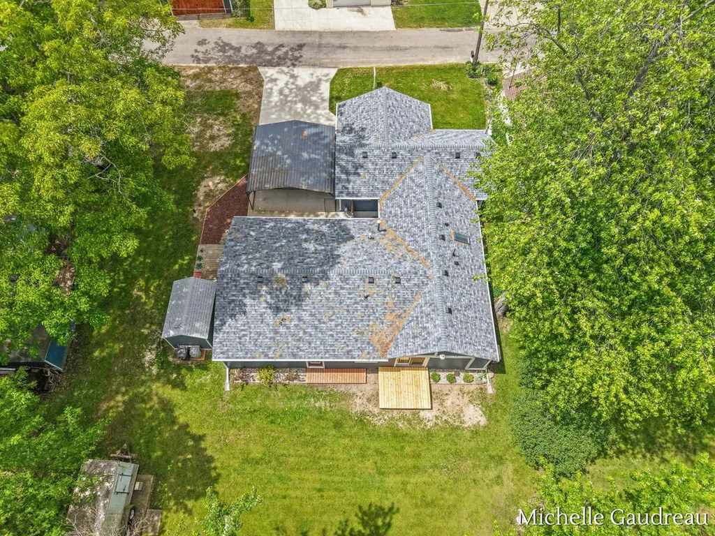 621 Eagle Point Road Woodland Township MI 48849