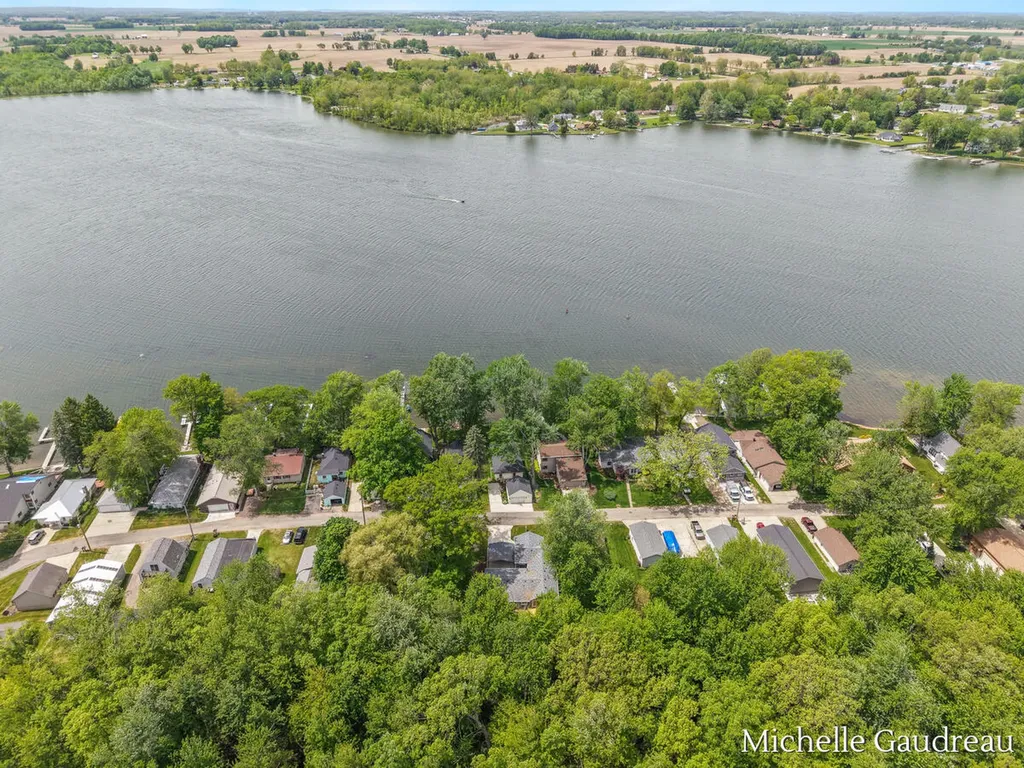 621 Eagle Point Road Woodland Township MI 48849