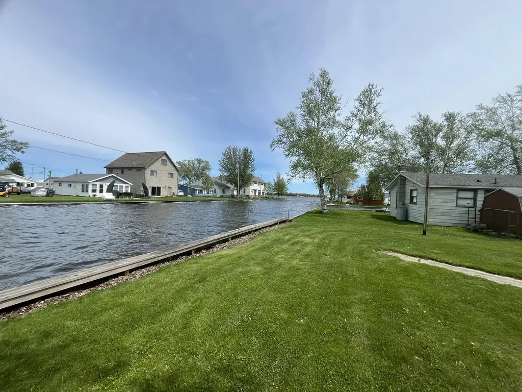 11200 W Shore Drive Lake Township MI 48629
