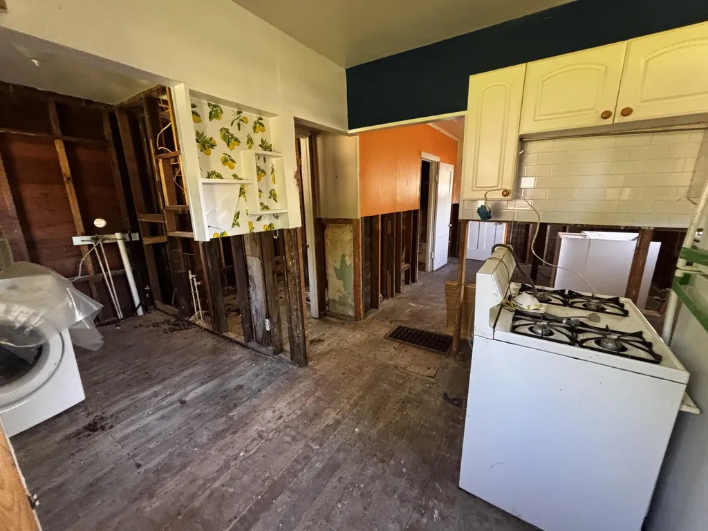3416 Adams Street Kalamazoo City MI 49008