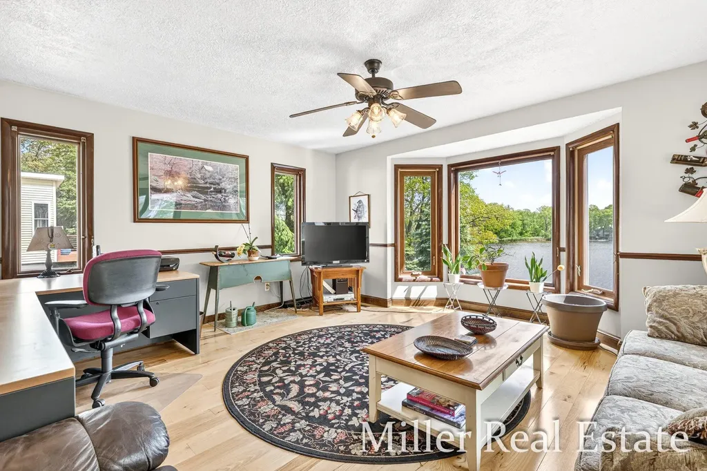 1589 Pleasant View Drive Rutland Charter Township MI 49058