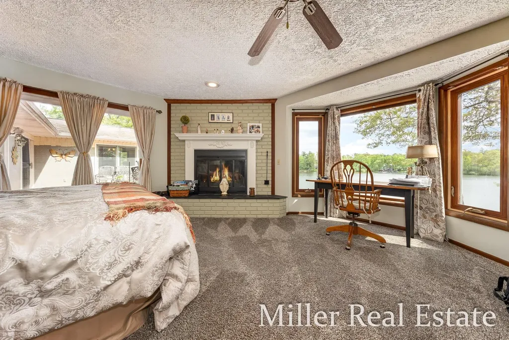 1589 Pleasant View Drive Rutland Charter Township MI 49058
