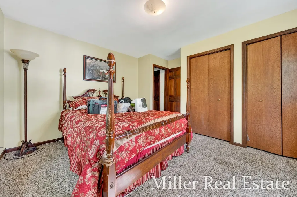 1589 Pleasant View Drive Rutland Charter Township MI 49058