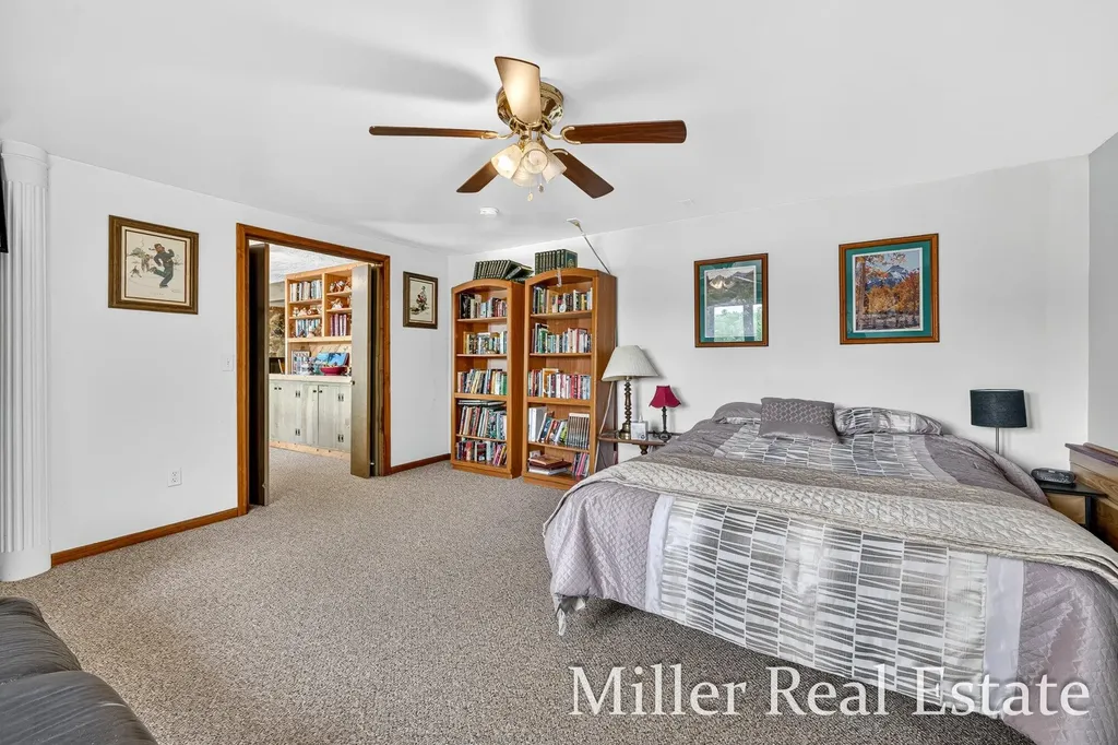 1589 Pleasant View Drive Rutland Charter Township MI 49058