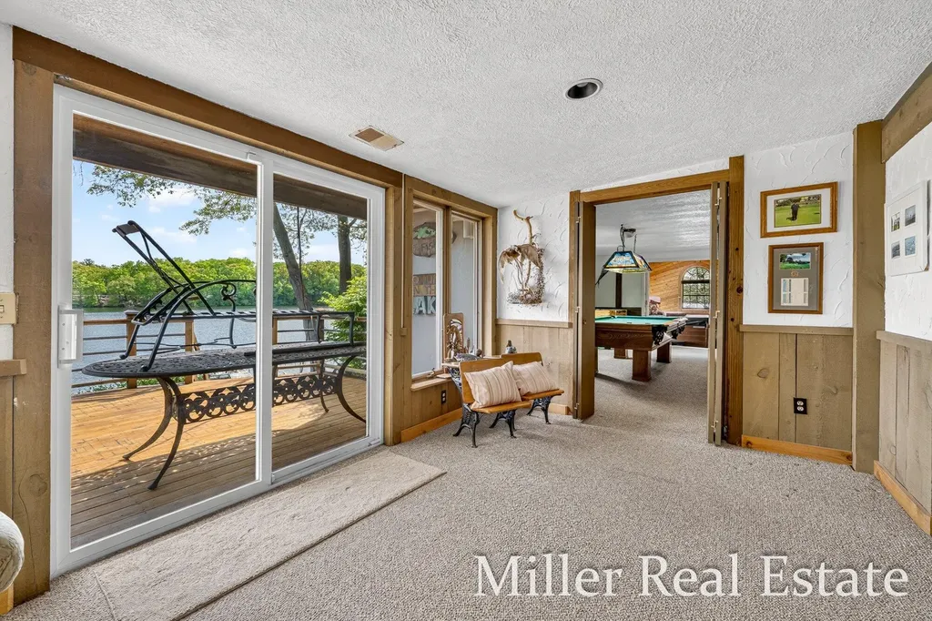 1589 Pleasant View Drive Rutland Charter Township MI 49058