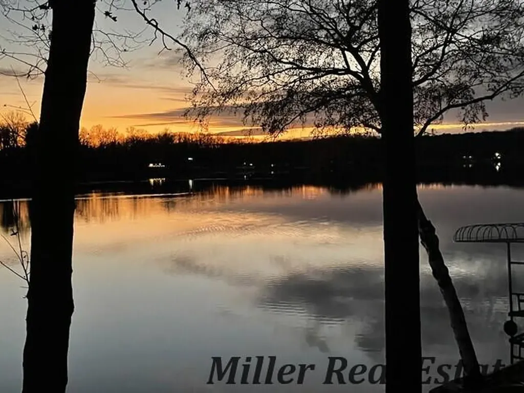 1589 Pleasant View Drive Rutland Charter Township MI 49058