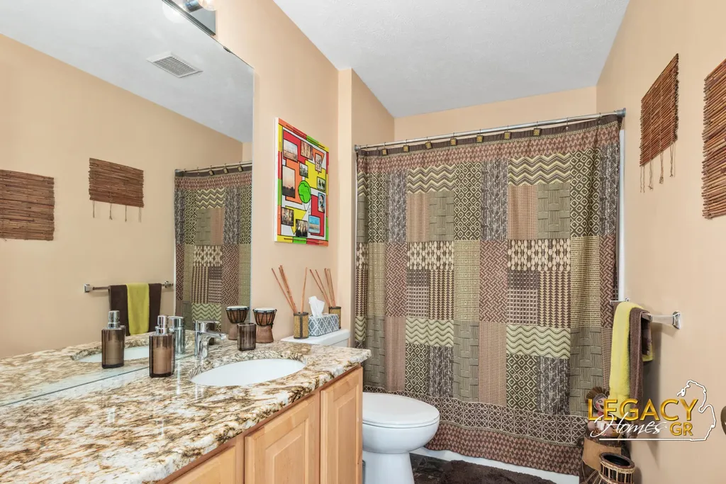 1850 Hollow Creek Drive SE Gaines Charter Township MI 49316