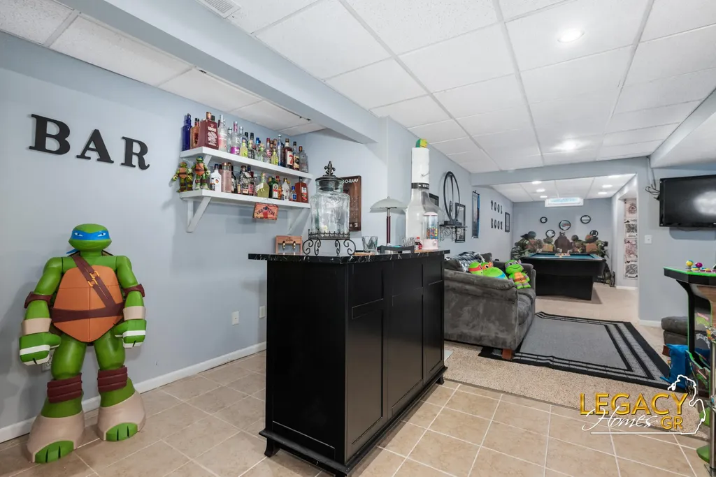 1850 Hollow Creek Drive SE Gaines Charter Township MI 49316