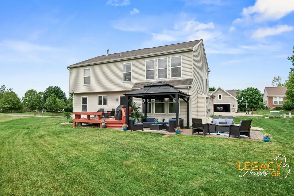 1850 Hollow Creek Drive SE Gaines Charter Township MI 49316