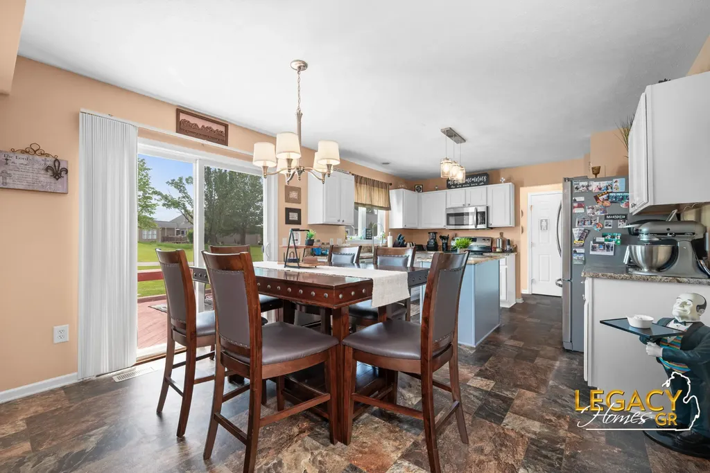 1850 Hollow Creek Drive SE Gaines Charter Township MI 49316