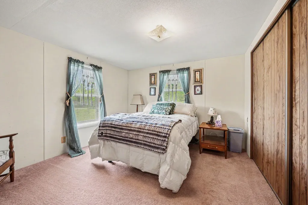15827 Algoma Avenue NE Solon Township MI 49319
