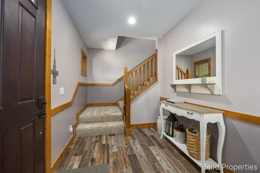 197 Leonard Street NW Tallmadge Charter Township MI 49534