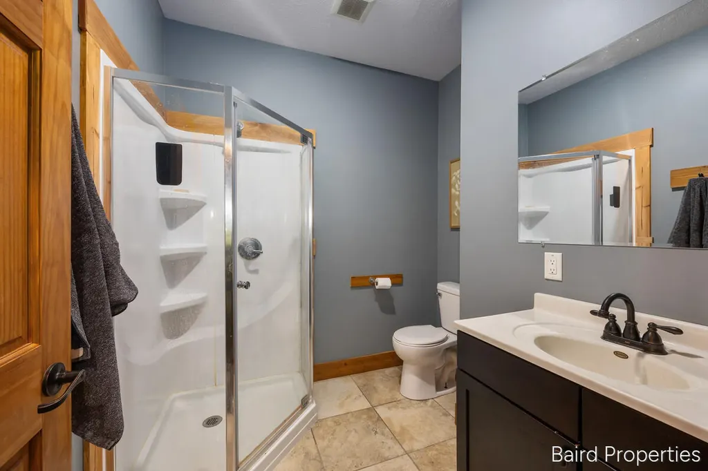 197 Leonard Street NW Tallmadge Charter Township MI 49534