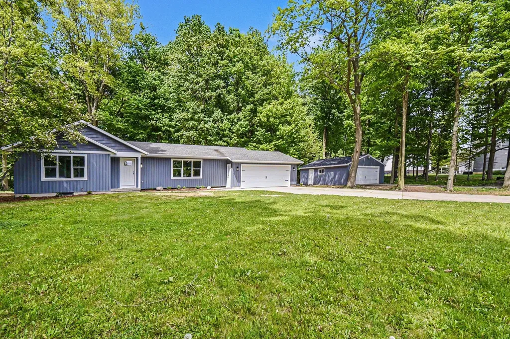 5615 Duncan Lane SE Caledonia Township MI 49316