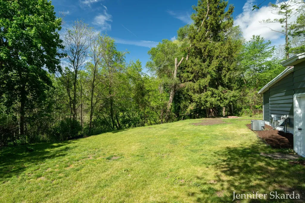 415 N State Road Belding City MI 48809