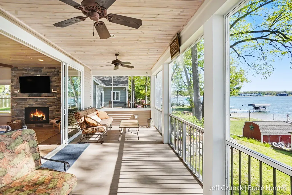 10311 S Rebecca Road Lake Township MI 49304