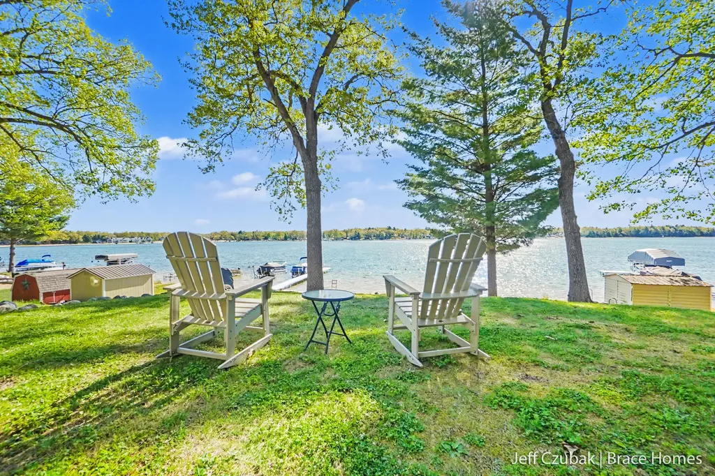 10311 S Rebecca Road Lake Township MI 49304