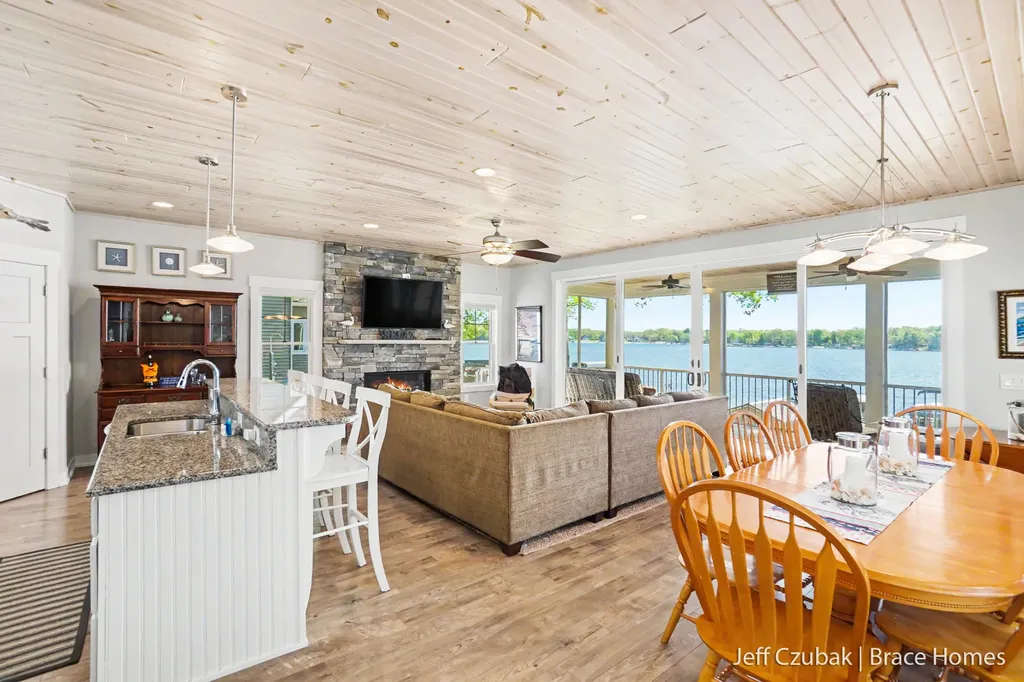 10311 S Rebecca Road Lake Township MI 49304