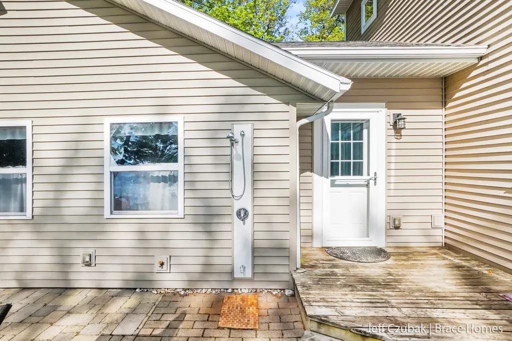 10311 S Rebecca Road Lake Township MI 49304