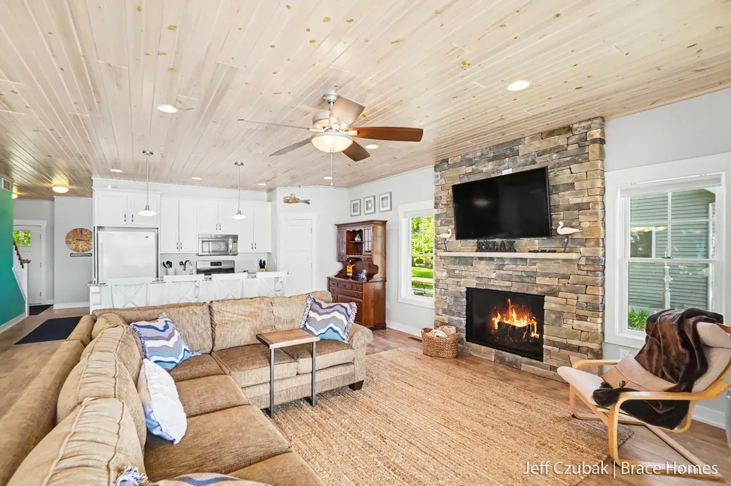 10311 S Rebecca Road Lake Township MI 49304