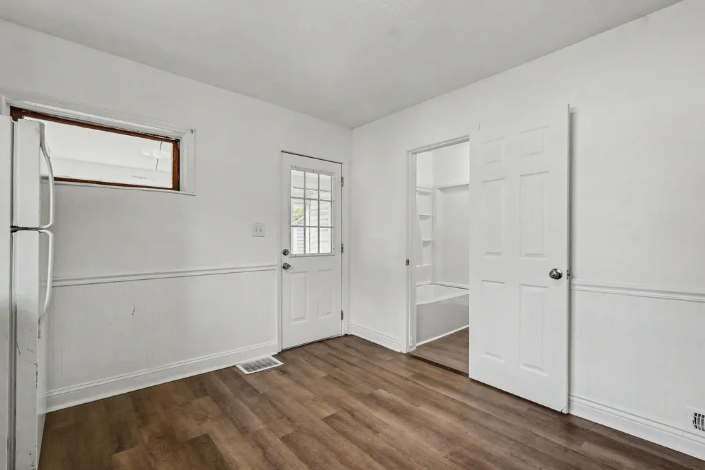 1774 Dyson Street Muskegon City MI 49442