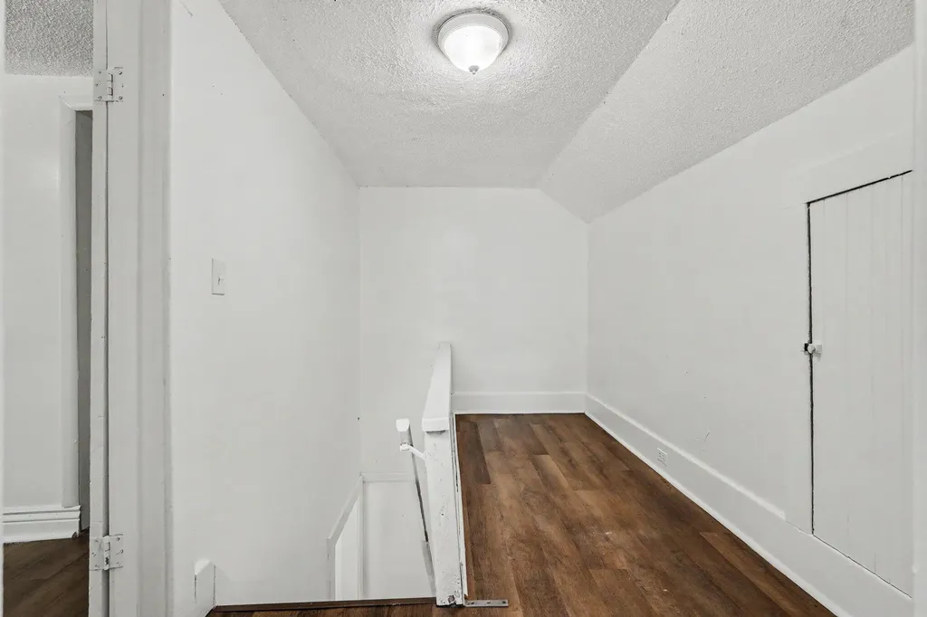 1774 Dyson Street Muskegon City MI 49442