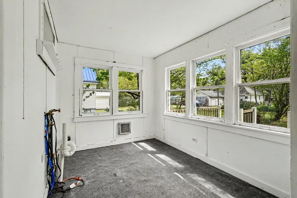 1774 Dyson Street Muskegon City MI 49442