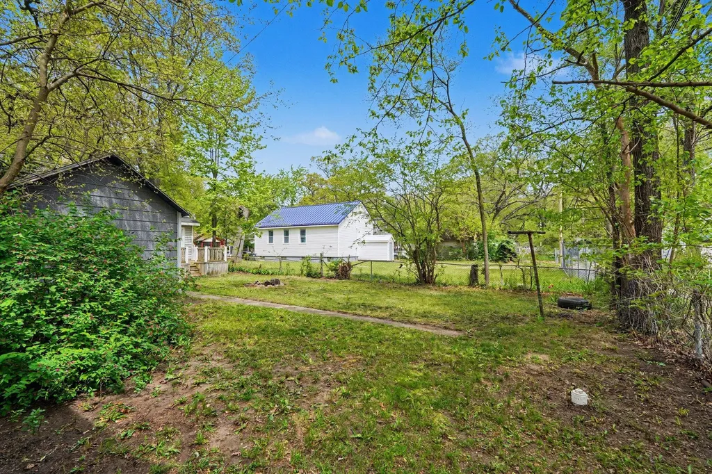 1774 Dyson Street Muskegon City MI 49442