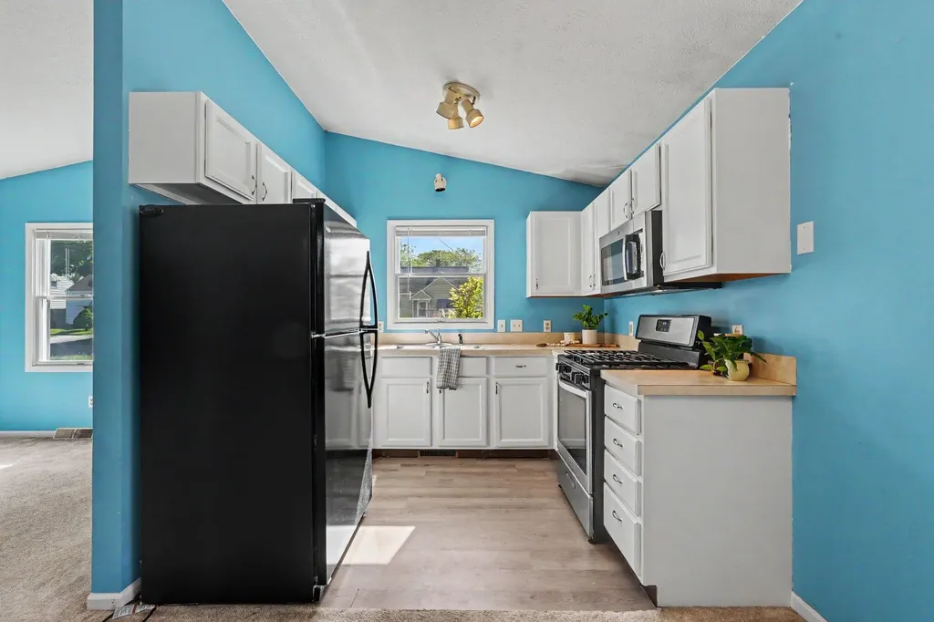 2051 Michael Avenue SW Wyoming City MI 49509